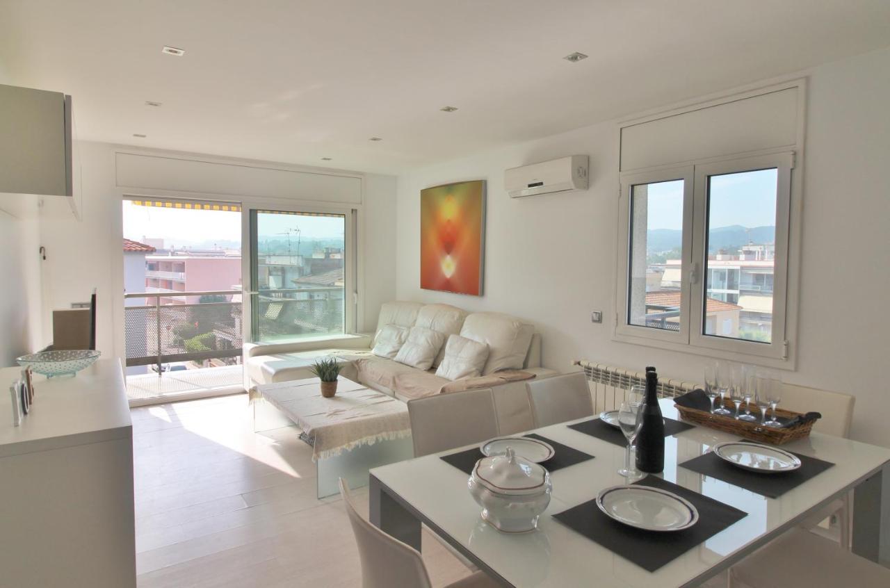 Apartamento Esquinero En ปาลามอส ภายนอก รูปภาพ